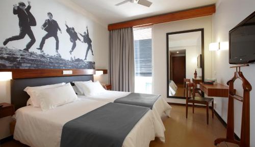 Double or Twin Room with Balcony