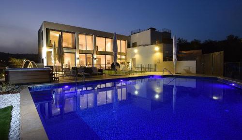Villa with Sea View