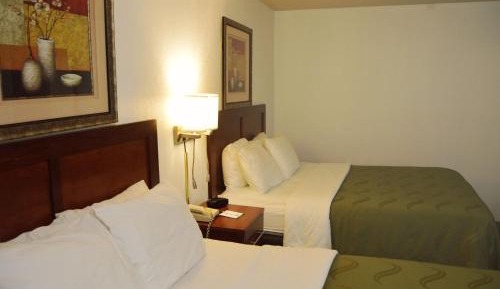 Queen Room with Two Queen Beds - Non-Smoking