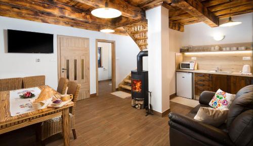 Two-Bedroom House - Mill