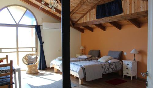 Studio with Mountain View (2 Adults)