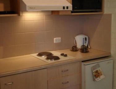 Queen Studio Apartment