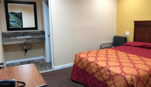 Queen Room