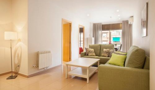 Three-Bedroom Apartment with Balcony