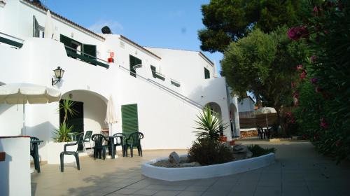 Two-Bedroom Apartment (4 Adults)