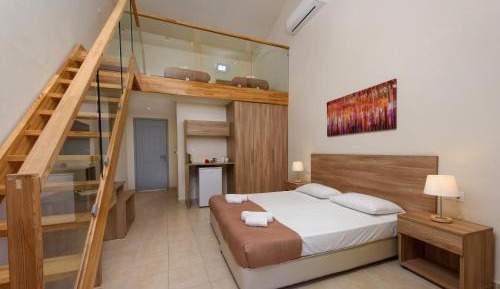 Quadruple Room with Garden View
