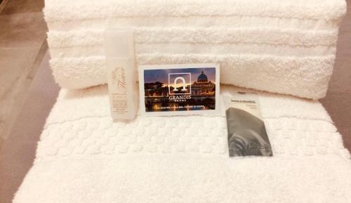 Double or Twin Room with Private Bathroom
