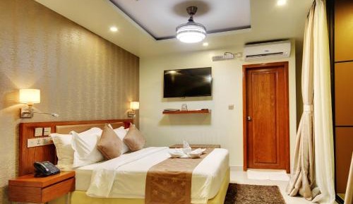 Suite with Sea View (Free Return Airport Transfer, 10% off on Food & Beverage and Spa)