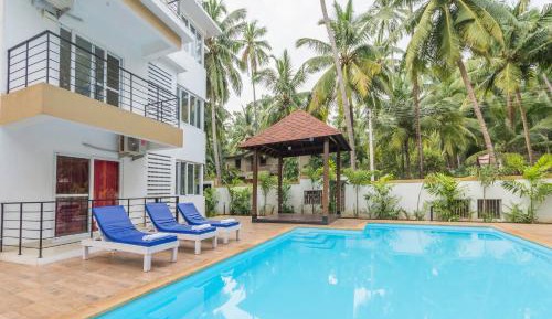 Apartment with Pool View 