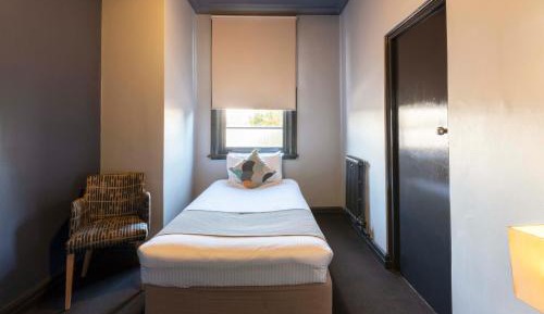 King Single Room