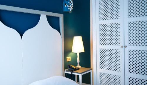 Small Double Room with Sea View 