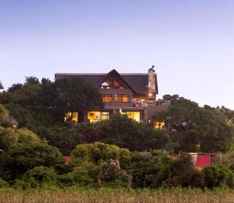 Traveler Room with Lake View