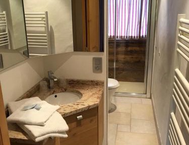 Apartment (6 People)