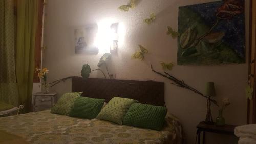 Quadruple Room with Shared Bathroom