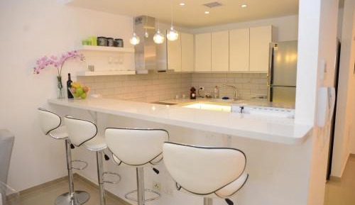 Apartment - Split Level