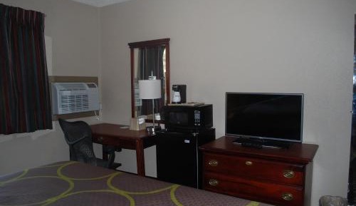 Queen Room with Two Queen Beds - Smoking