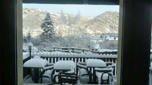 Double Room with Mountain View