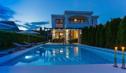 Villa with Private Pool