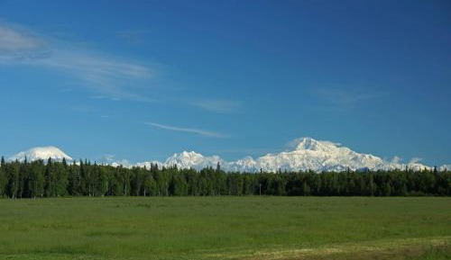 Queen Room with Mountain View