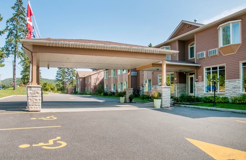 Saint-Sauveur Hotel | Hotel le Versailles