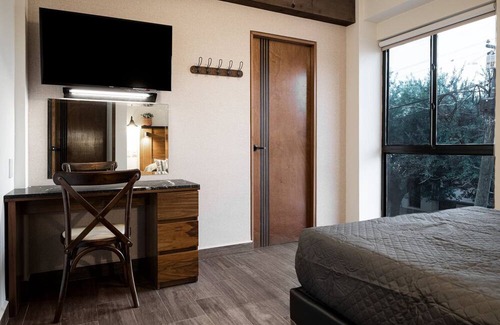 Monterrey Apartment | Spacious, modern with amenities in Tulancingo 2