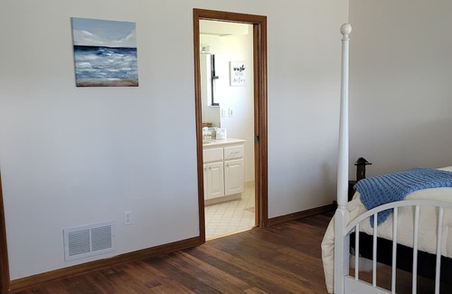 Palm Harbor House | Release and Relax swimming pool or fishing right out your back door