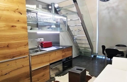 el Fort Pienc Apartment | My Space Barcelona Studio near Arc de Triomphe in a building with swimming pool