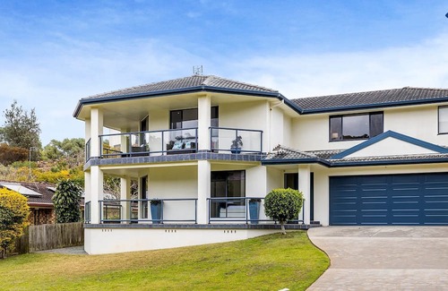 Boat Harbour House | Harbour Breezes – views of Boat Harbour