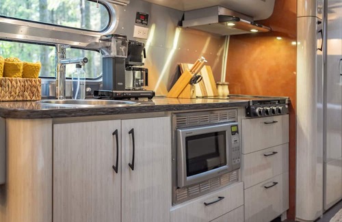 Hillsboro House | 5 Star Airstream | Available for Delivery