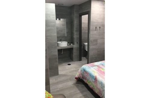 Los Tilos Apartment | Holiday Apartment "B Estación De Tren" with Wi-Fi