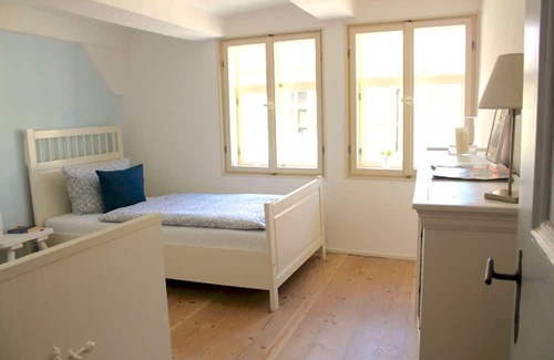 Quedlinburg Apartment | ⭐️ Relaxing holiday with idyllic courtyard & fireplace, unique monument from 1477, 4-6 p.