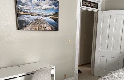 Midway House | SPACIOUS ONE BEDROOM IN HAMLINE-MIDWAY AREA