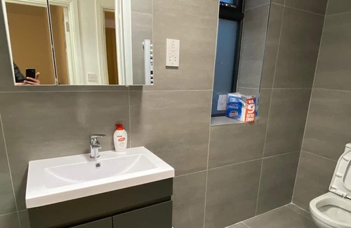 West Ealing Apartment | Stylish 1 bedroom Ealing F4