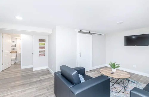 Columbia House | Remodeled and centrally located home in Columbia