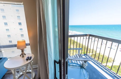 Windy Hill Condo | New -Direct Oceanfront 3BR/2B, Private WaterPoint!