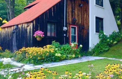 Orford Ski Chalet | The Rustic (Mont-Orford)