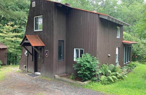 Orford Ski Chalet | A favorite chalet in Orford