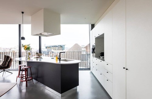 Stalingrad Apartment | Corner Apartment Summ