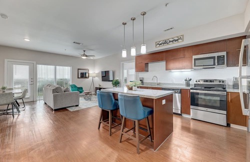 Cedar Park Apartment | Plush 2Br Cal King Suite Close to Everything
