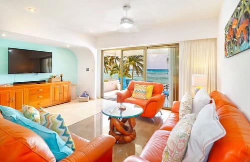 Puerto Aventuras Apartment | Beachfront Paradise 2 BR in Puerto Aventuras