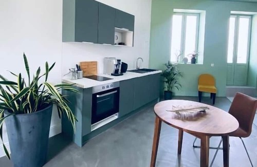 Saint-Bruno - Saint-Victor Apartment | Le 50 Suite & Spa
