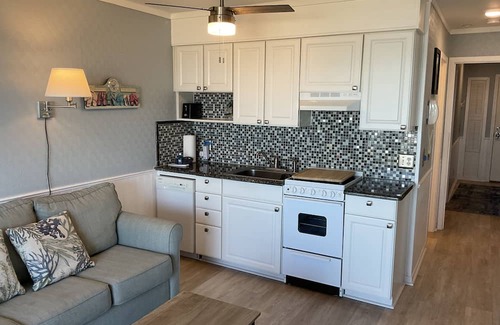 Folly Field Condo | Panoramic view, hear the sounds and feel the moods of the beach. 9-8 9 15 avail.