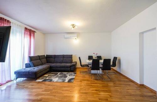 Privlaka Apartment | Apartment KICO first row to the SEA!
