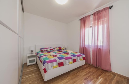 Privlaka Apartment | Apartment KICO first row to the SEA!