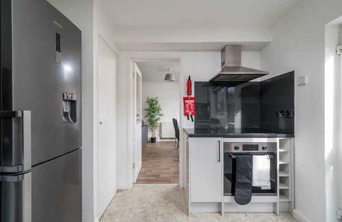 Hatfield House | Cozy Home near Hatfield Galeria