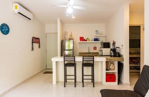 Progreso Municipality Apartment | Romantic condo 1 block from Sea Progreso East