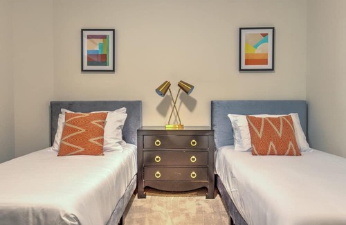 Central West End Apartment | St. Louis | Gorgeous 2BD/2BA Central West End Apartment