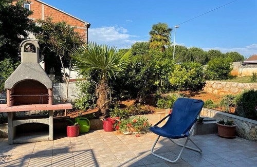 Milcetici Apartment | Apartment Pape Studio no. 1 *** with terrace