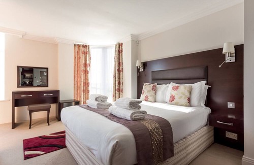 Westbourne Apartment | Swallows - an apartment that sleeps 2 guests in 1 bedroom