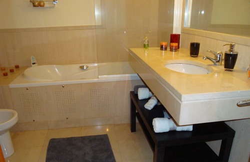 Sao Pedro Apartment | Excellent Apartment 3 Bedrooms - Sleeps 6